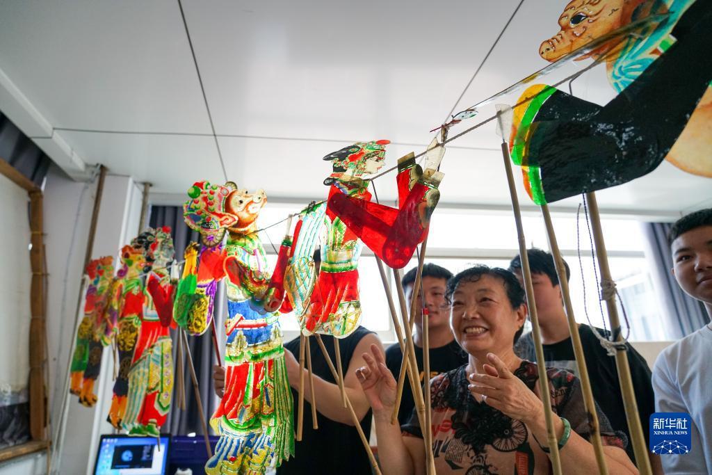聚乐游棋牌